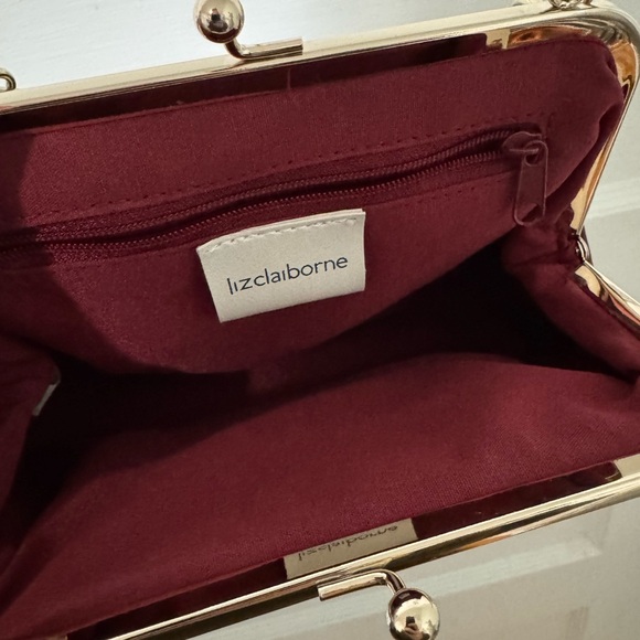 Vintage red crocodile purse - Picture 3 of 3